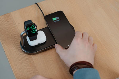 Verbatim 3-in-1 Qi MFi Dual Wireless Charger WCS-03, für iPhone, Apple Watch & Qi-fähige Geräte, Han