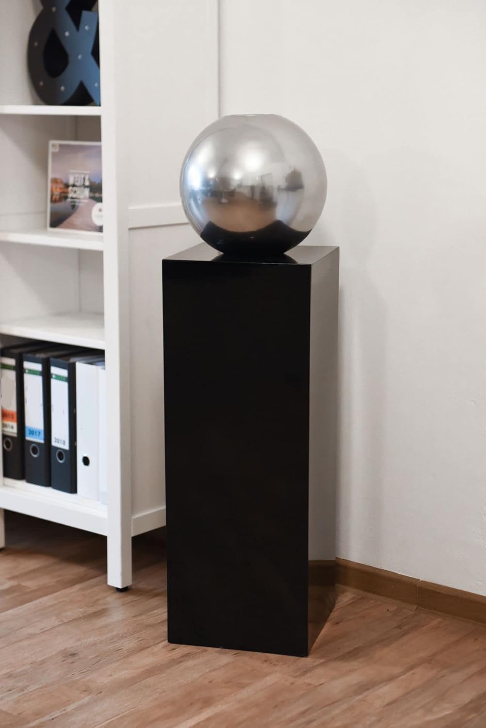 VIVANNO Podest Deko-Säule Stele Blumenständer Fiberglas Schwarz Hochglanz 30x30x80 30x30x80 cm Schwa