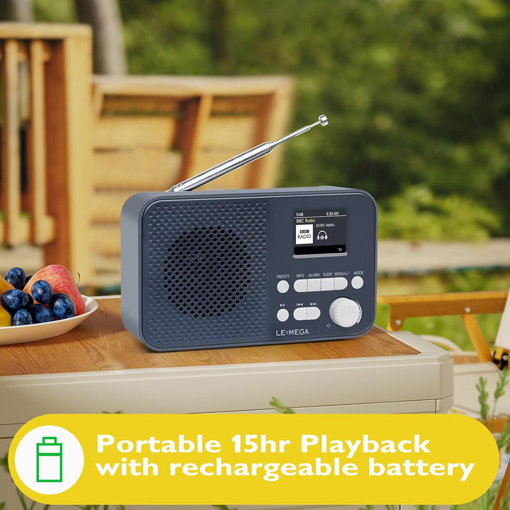 Tragbares DAB+-Radio mit Bluetooth | Wiederaufladbarer Akku mit 15 Stunden Spielzeit oder Netzbetrie