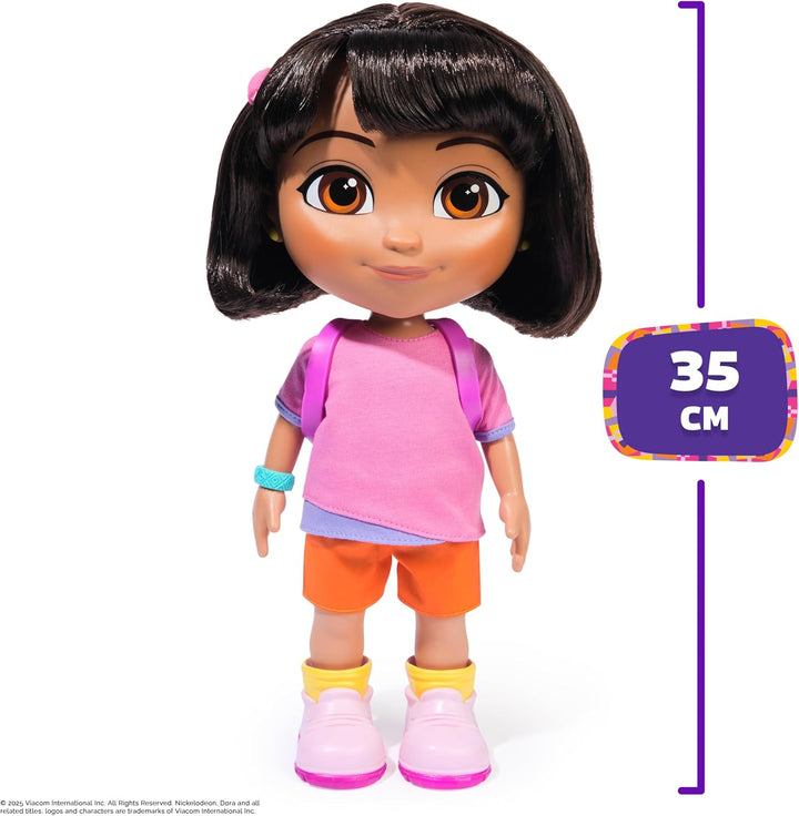 DORA Sing mit Mir Puppe 35 cm grosse Puppe zur beliebten TV-Serie mit 2 Liedern und 12 Sätzen & Gerä