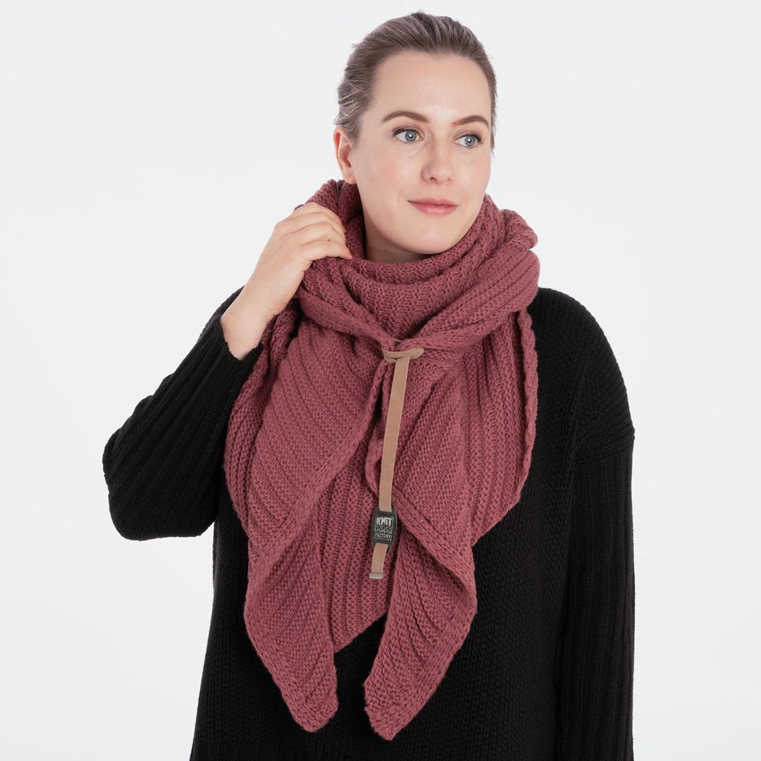 KNIT FACTORY - Demy Dreiecksschal - Damen Strickschal mit Wolle - Winterschal - Herbst & Winter Esse