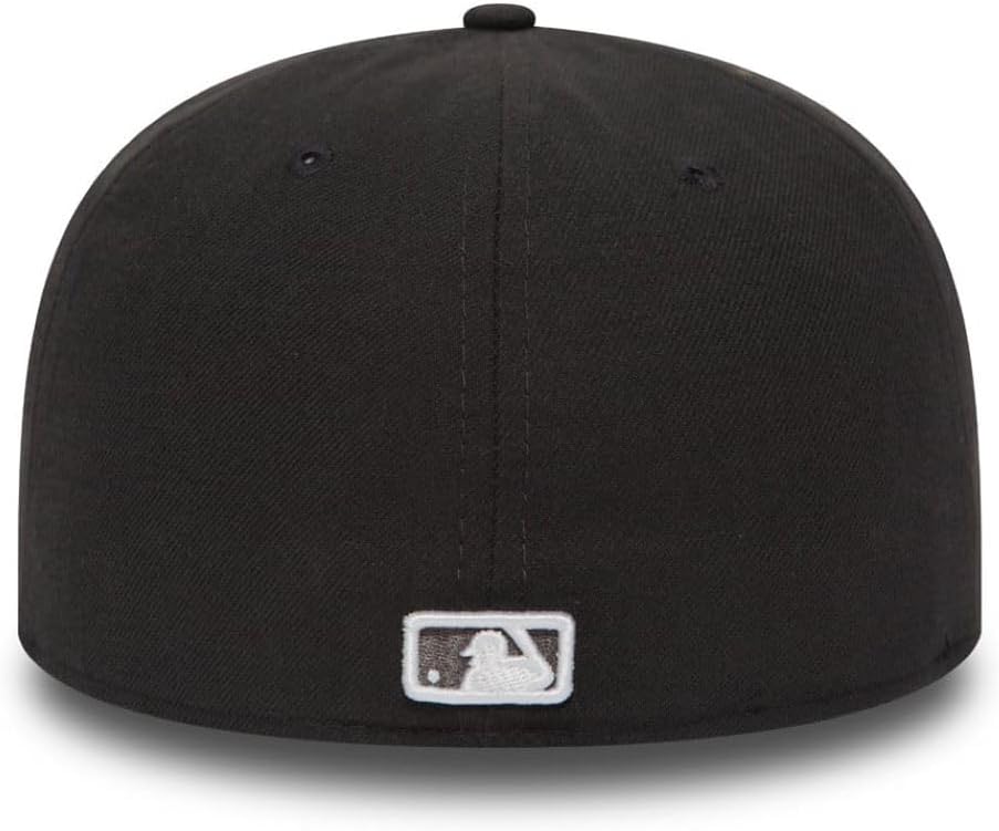 New Era Chicago White Sox MLB Black on Black 59Fifty Cap 7 5/8 NY Yankees - Graphit/White, 7 5/8 NY