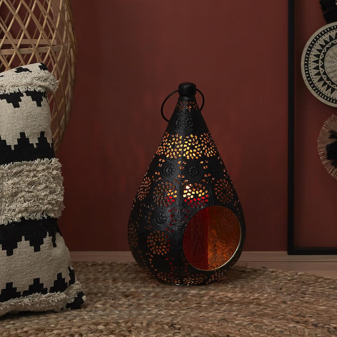 HOME DECO FACTORY, HD9106, Openwork Metal Lantern with elegant Design, ideal as a Candle Holder or t