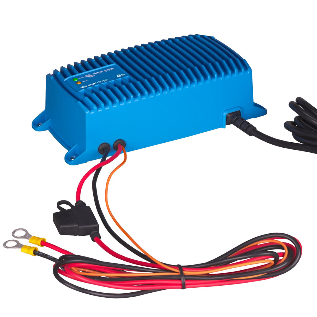 Victron Energy Blue Smart IP67 12-Volt 17 Amp 230V Batterie Ladegerät Bluetooth (CEE 7/7) 12V/17A (C