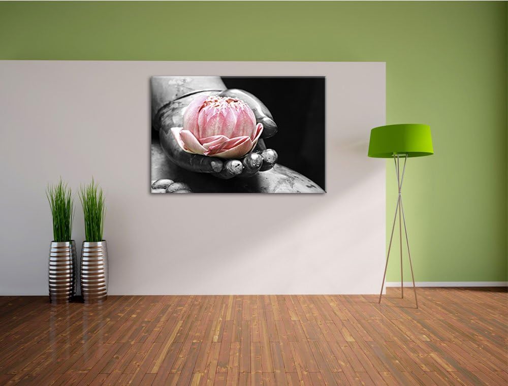 liegender Lotus in einer Hand eines Buddhas schwarz/weiss Format: 100x70 auf Leinwand, XXL riesige B