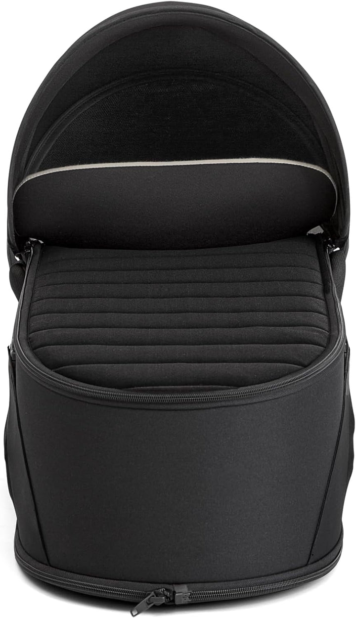 Joie Softtragetasche – Leichte Babytragetasche mit Flacher Liegeposition, Abnehmbarer Sonnenblende &