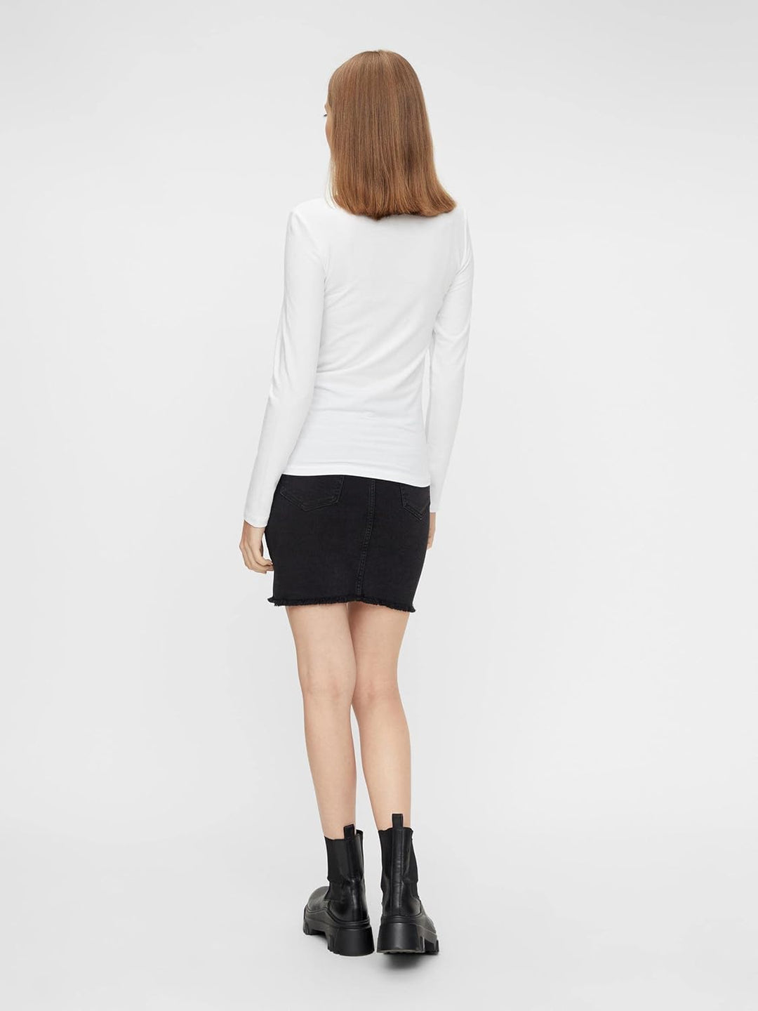 PIECES Damen PCSIRENE LS Tee 3-Pack NOOS CP XS 2x Schwarz, 1x Weiss, XS 2x Schwarz, 1x Weiß
