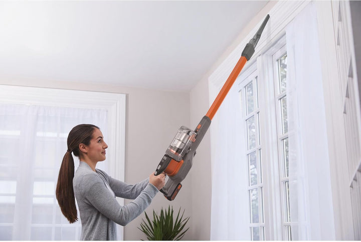 Black+Decker 4in1 Akku-Stielsauger (18V, 2.0Ah, beutelloser Boden- & Handstaubsauger mit Elektrobürs