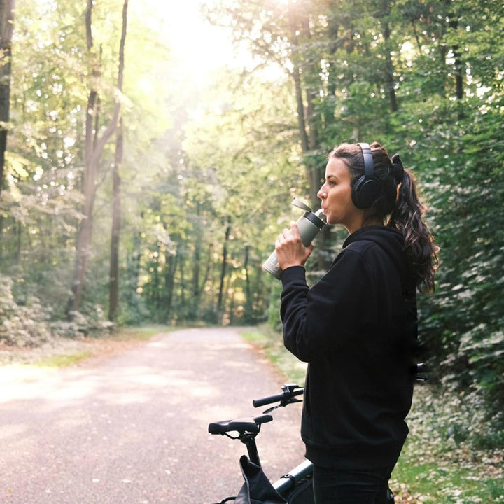 Super Sparrow Trinkflasche Edelstahl 18/8 - Trinkbecher - 750ml - BPA-Frei, Auslaufsicher Thermobech