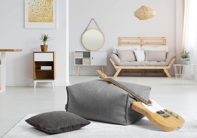 mokebo Pouf oder Hocker aus Recyclingstoff 'Der Ruhestifter', Sitzhocker oder Sitzpouf mit EPS-Perle