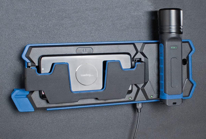 as -Schwabe Induktive Ladestation, LED Akku Strahler und LED Akku Handlampe, Li-Ion 3,7 V / 2600 mAh