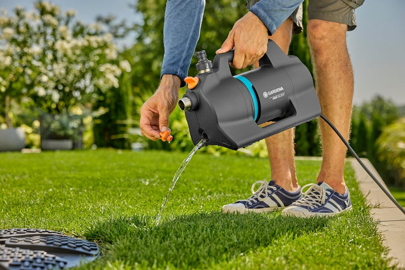 Gardena Gartenpumpe 4300 Silent: Sehr leise Bewässerungspumpe mit innovativem Gehäuse, Fördermenge 4