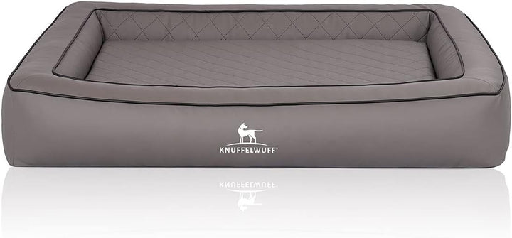 Knuffelwuff Orthopädisches Hundebett aus Laser gestepptem Kunstleder Hampstead XXL 120 x 100cm Grau