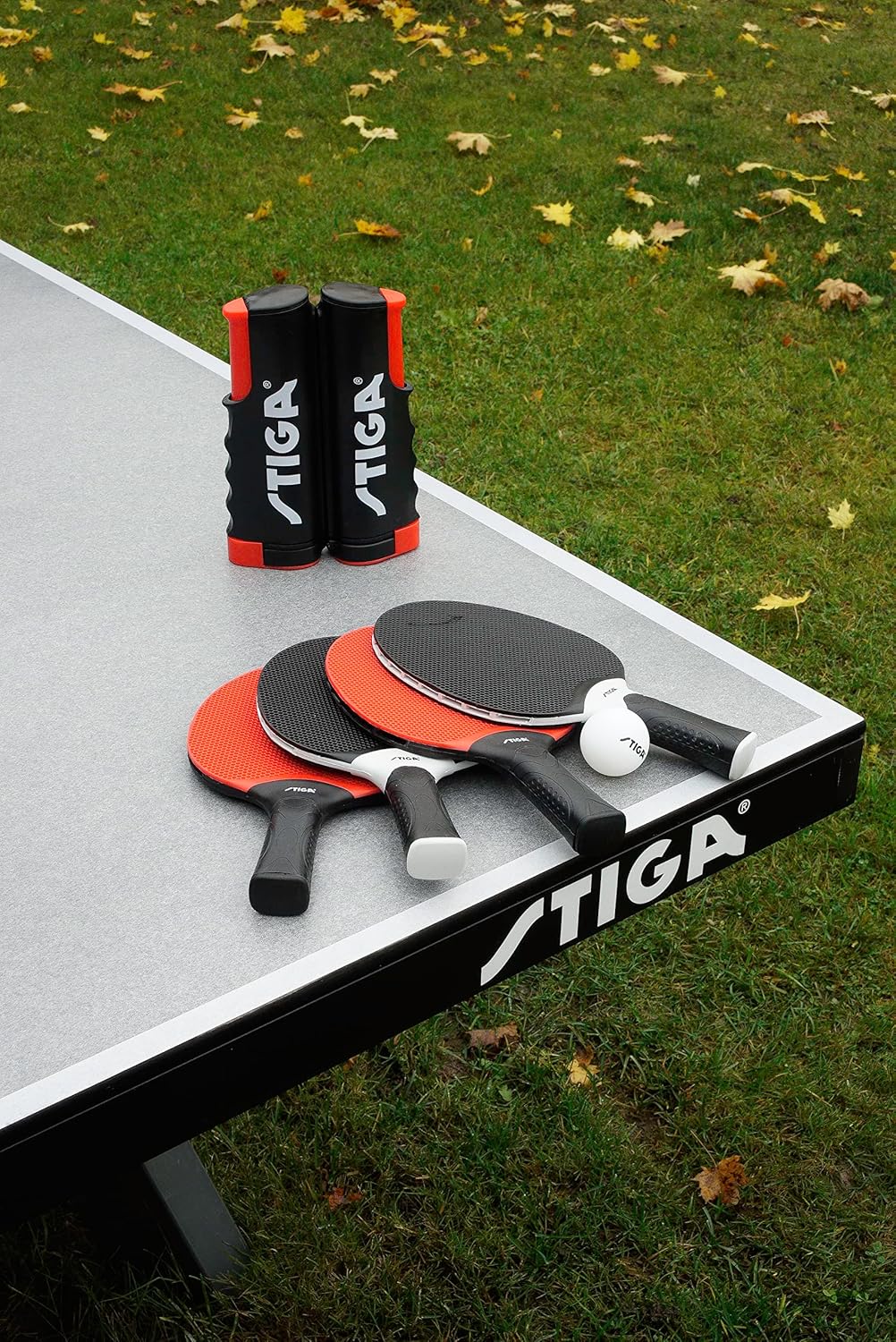 STIGA Set Seasons Anywhere Tischtennisset: 4 Schläger, 8 Bälle und Universal Rollnetz, für den Indoo