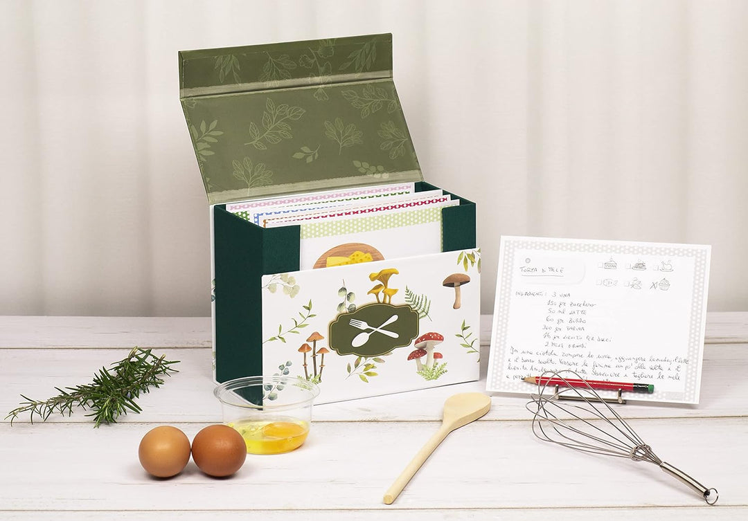 Mareli Rezeptbox mit 60 illustrierten Rezeptkarten zum selber beschriften und 6 Trennblättern im Ess