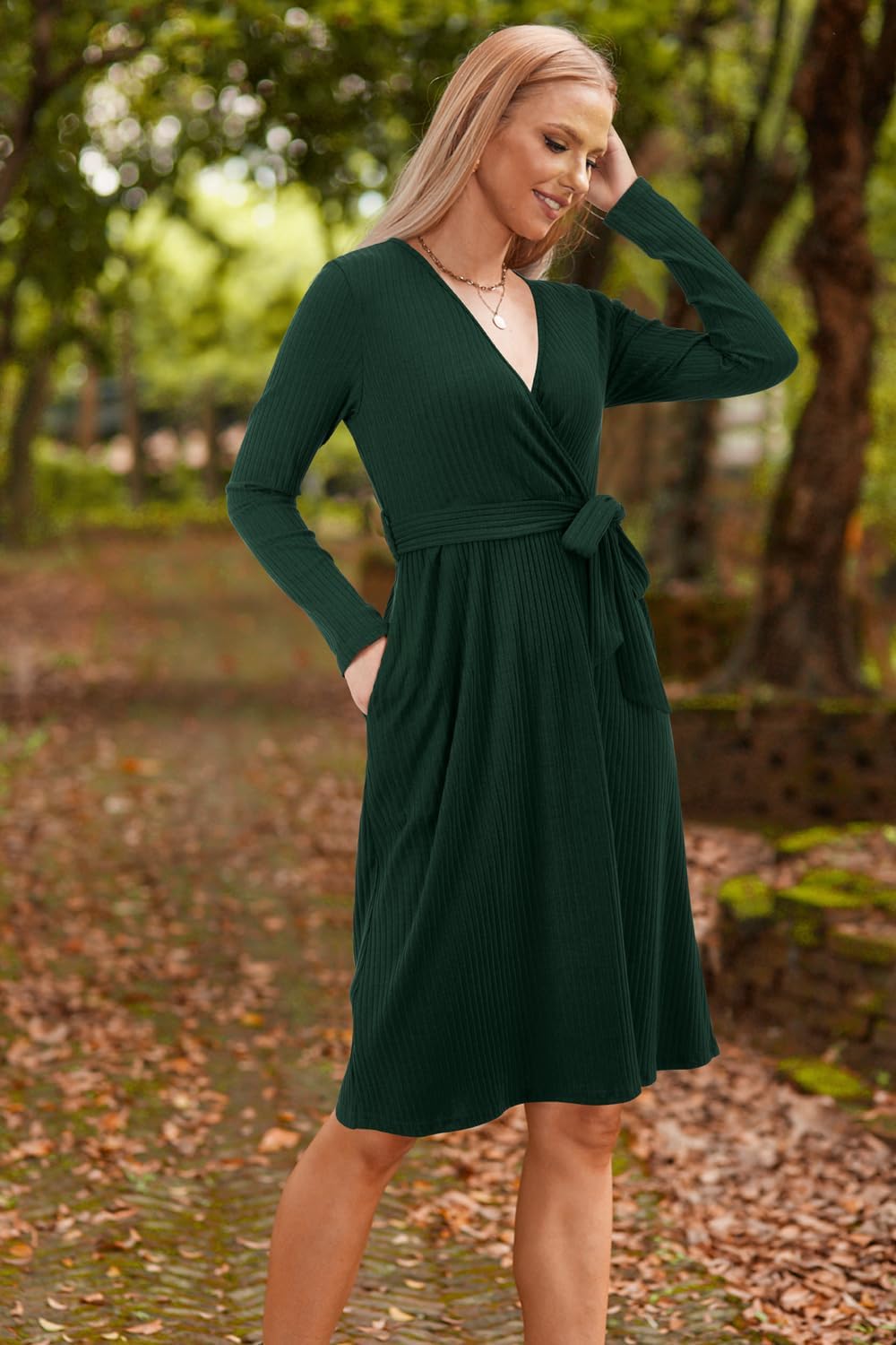 Newshows Strickkleid Damen Herbstkleid V Ausschnitt Pulloverkleid Winterkleid Kleid mit Taschen für