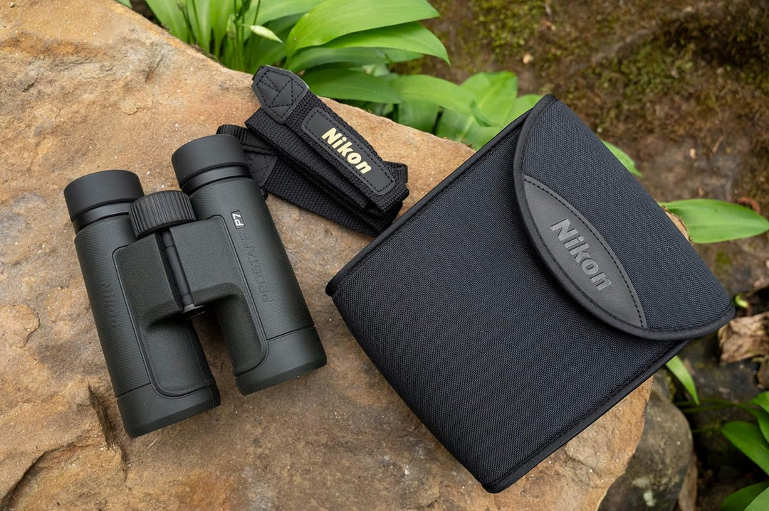 Nikon PROSTAFF P7 10x30, Dunkelgrün, 30mm