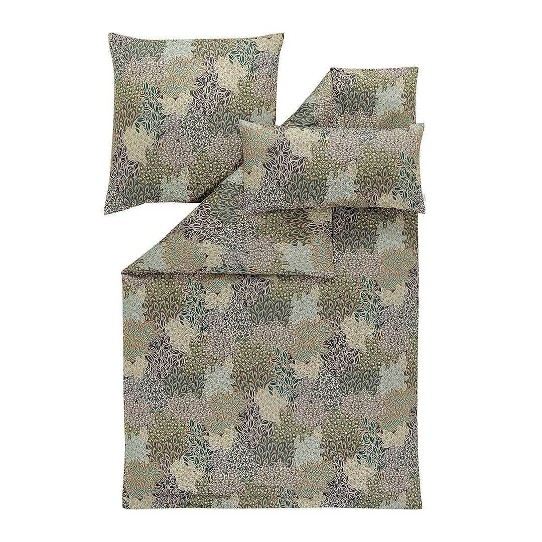 ESTELLA Bettwäsche Lago | Oliv | 155x220 + 80x80 + 40x80 cm | Mako-Satin mit seidigem Glanz | trockn