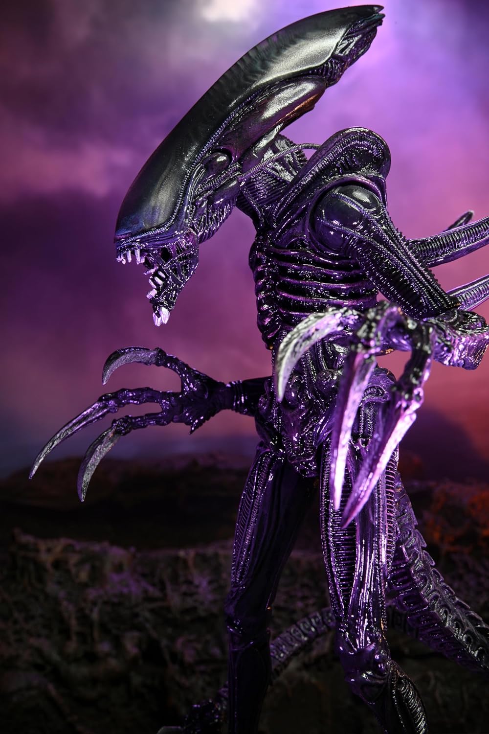 Alien 7" Actionfigur Razor Claws Alien vs. Predator grau, Bedruckt, 100 % Kunststoff, von NECA