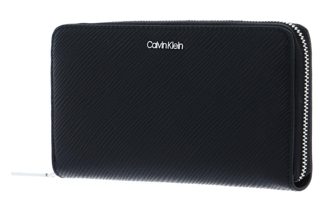 Calvin Klein Damen Elevated Za Wallet Lg Saff Geldbörsen, Ck Schwarz