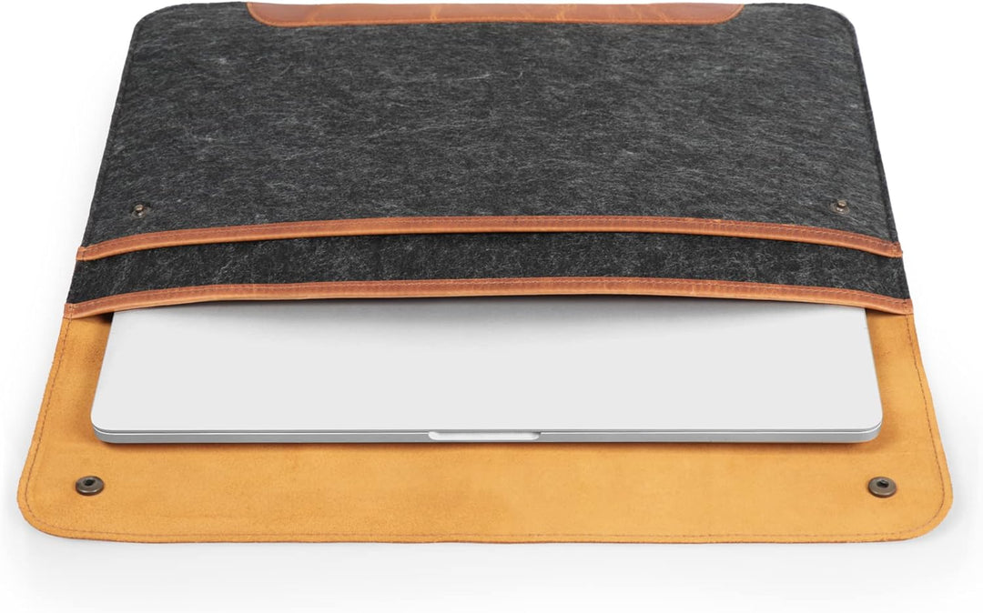 MegaGear MacBook-Tasche aus echtem Leder und Fleece, Laptop-Hülle für MacBook Pro und MacBook Air Hü