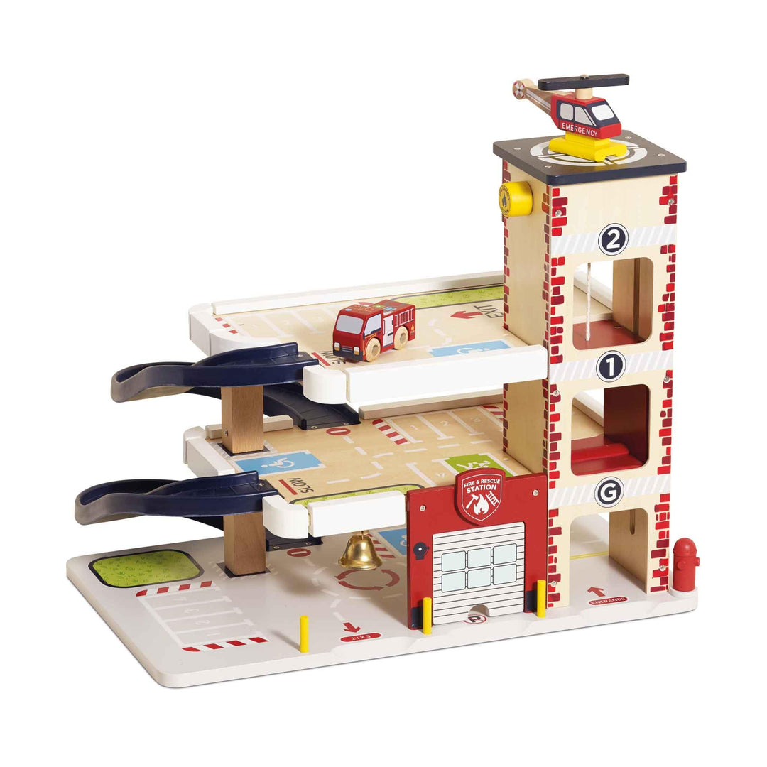 Le Toy Van - TV453 - Spielzeug-Feuerwache für Kinder, 3 Jahre, FSC-zertifiziertes Holz, inklusive 1