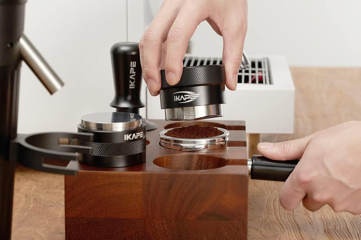 IKAPE Kaffee Produkte, 58MM Kaffee Verteiler, Schwerkraft Adaptive Espresso Verteiler Passt alle übe