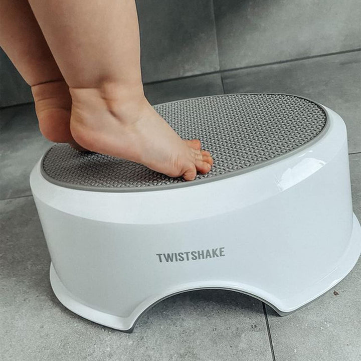 Twistshake Baby Tritthocker | Rutschfester Baby-Badehocker | Leichter Hocker für das Töpfchentrainin