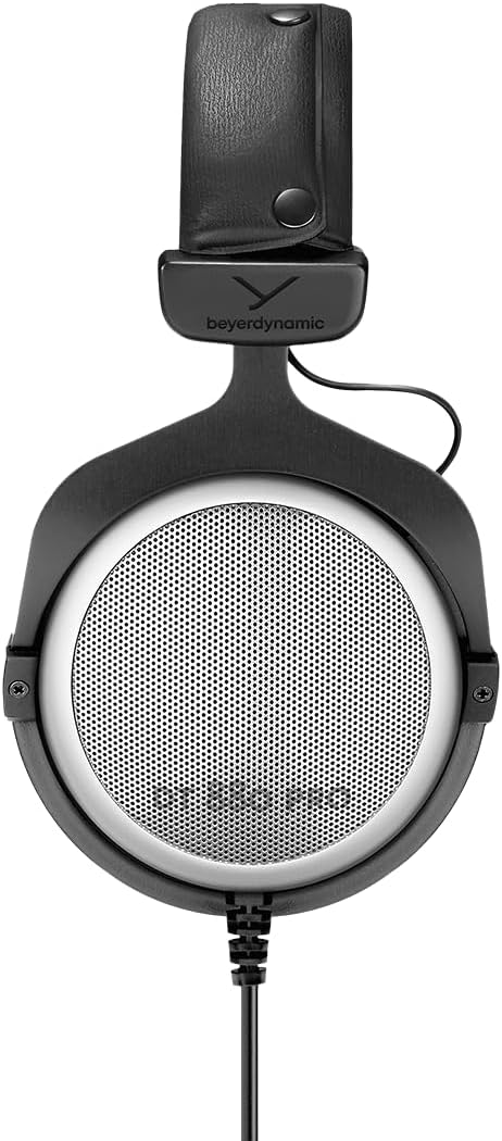 beyerdynamic DT 880 PRO Over-Ear-Studiokopfhörer in schwarz. Halboffene Bauweise, kabelgebunden, Stu