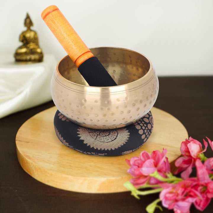 Zap Impex Schöne Klangschale aus Messing, handgehämmert, tibetische Meditation, Yoga, 10,2 cm Single