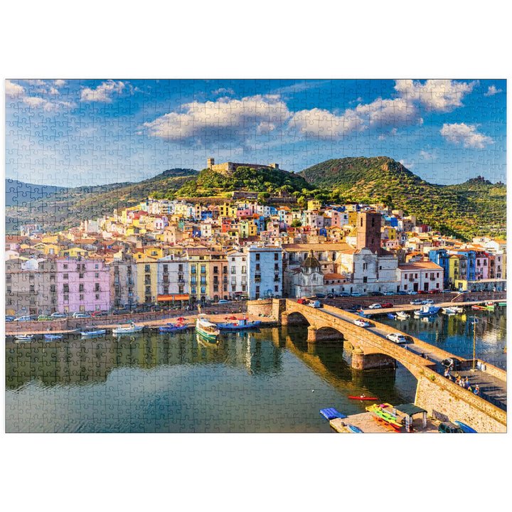 Bosa mit farbigen Häusern und Einer mittelalterlichen Burg, Sardinien, Italien - Premium 1000 Teile