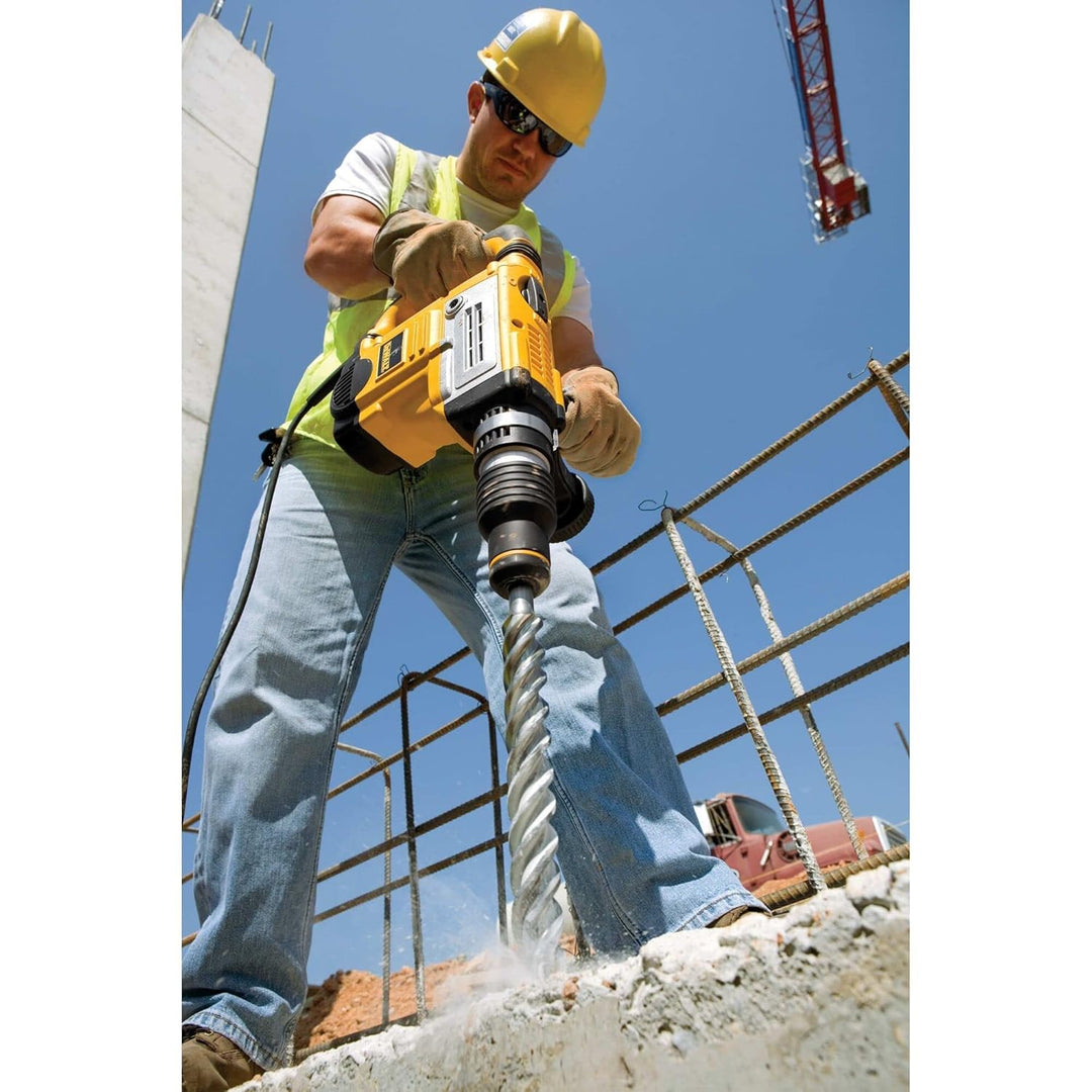 DeWalt Extreme SDS-max Ha mmerbohrer (ø 28 mm, Gesamtlänge 670 mm, Arbeitslänge 550 mm, Anzahl der S
