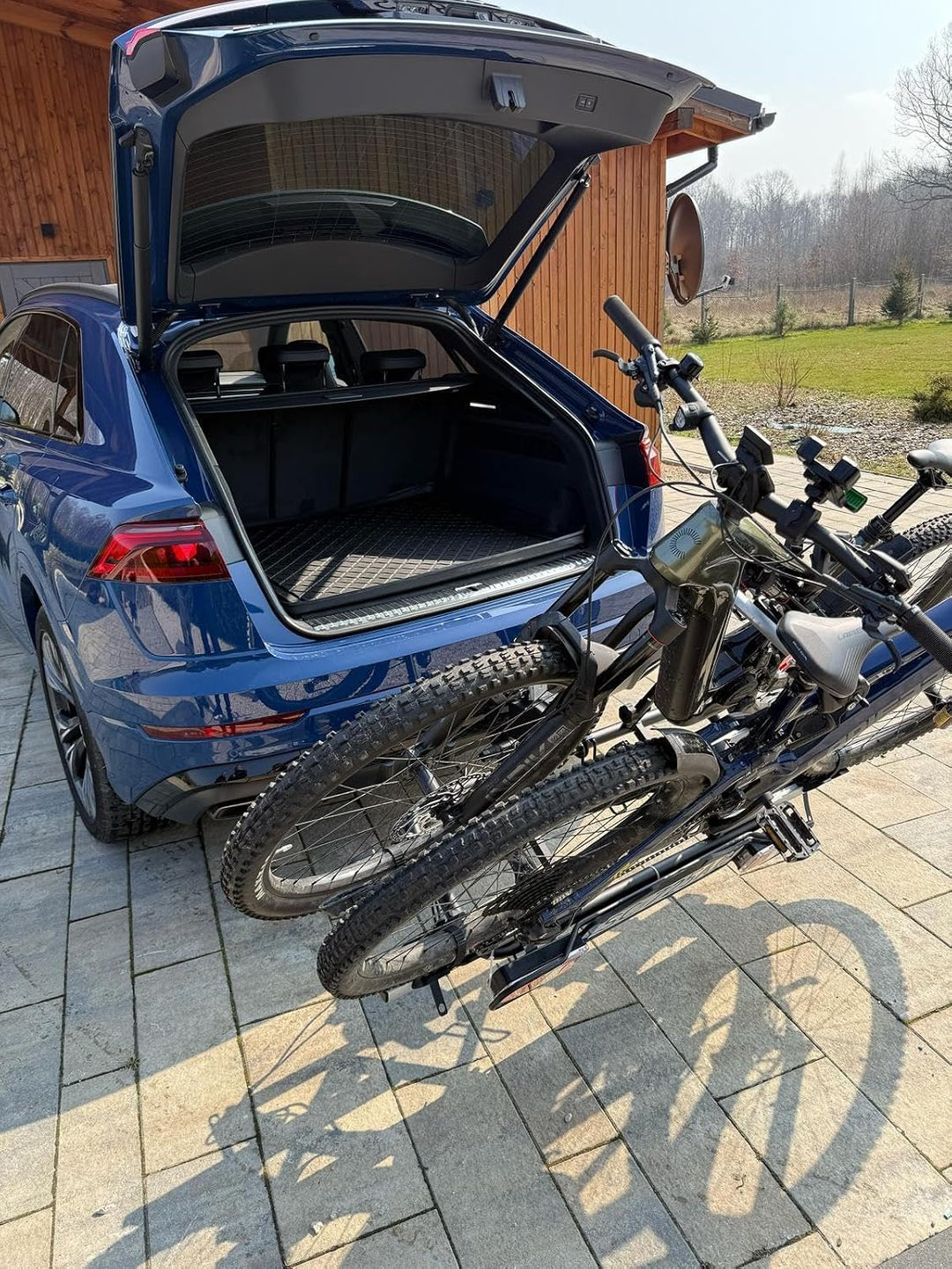 GEPCO Fahrradträger für 2 Fahrräder E-Bikes bis 60kg für Anhängerkupplung klappbar faltbar abschlies