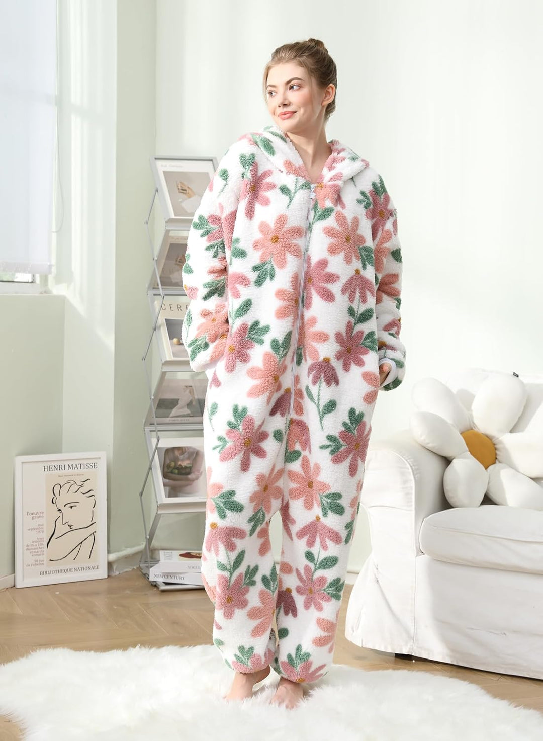 Focupaja Damen Fuzzy Pyjamas mit Kapuze Erwachsene Onesie Reissverschluss Warmes Fleece Gedruckt Wei