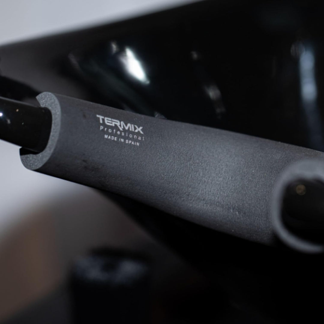 Termix professioneller, schwarzer Halsadapter. Kissen zur Erhöhung des Komforts beim Waschen der Haa