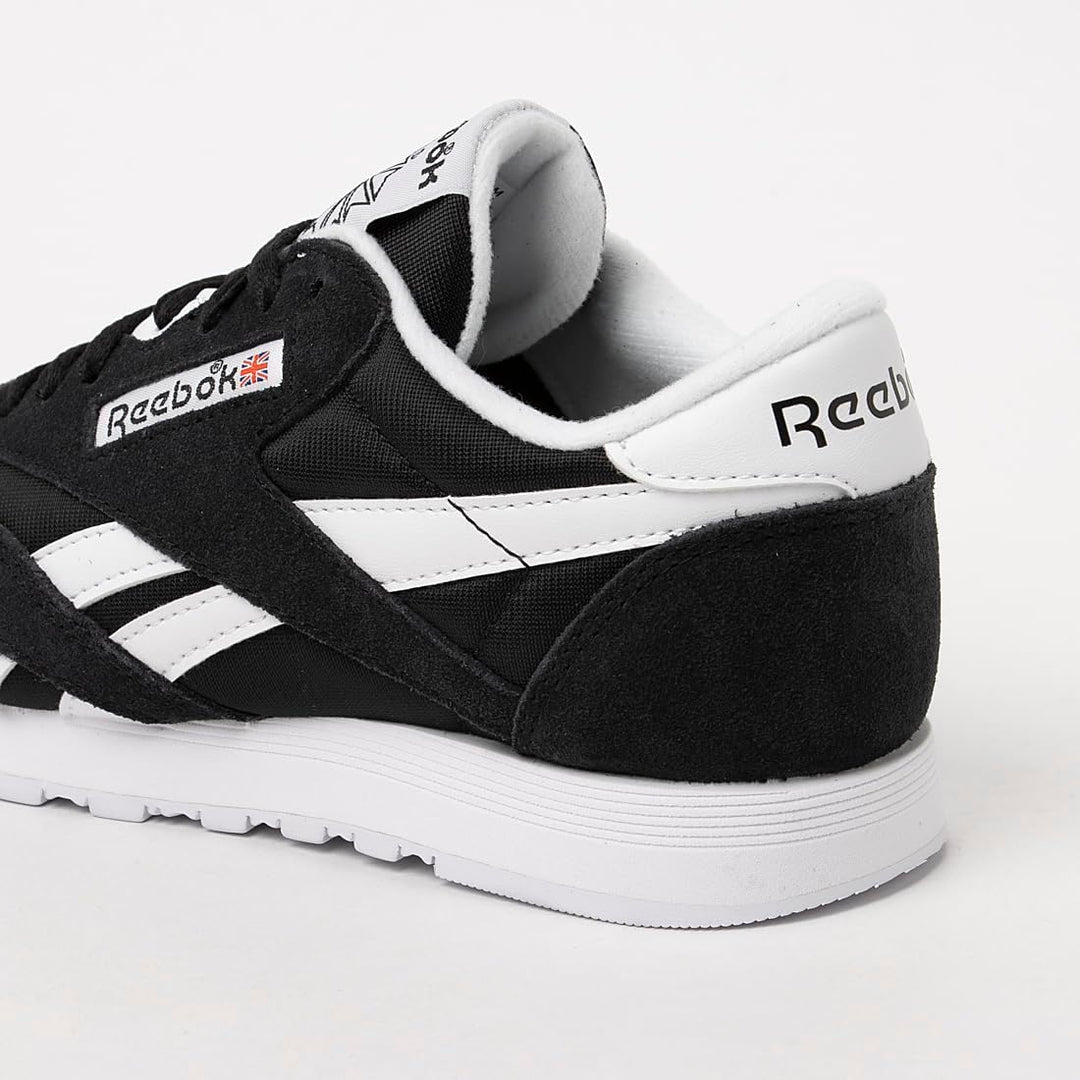 Reebok Damen Klassisches Leder Trainings-Laufschuhe 34.5 EU Core Black Ftwr White Ftwr White, 34.5 E