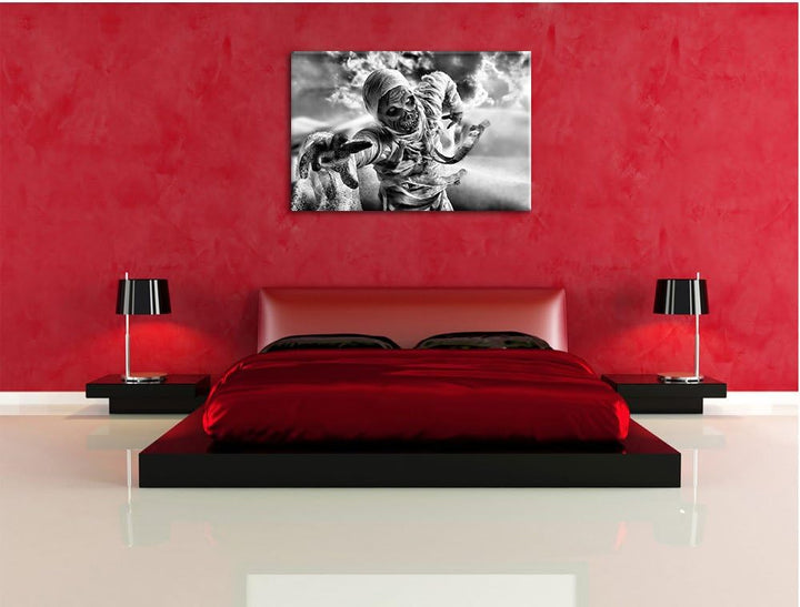 Pixxprint Monocrome, Mumie greift an, Format: 100x70 auf Leinwand, riesige Bilder fertig gerahmt mit