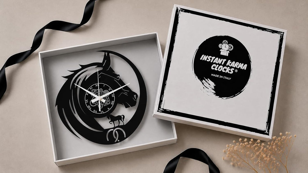 Instant Karma Clocks Wanduhr aus Vinyl Pferd Reiten Hufeisen