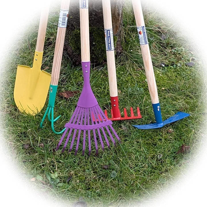 Kinder Gartengeräte Set, 5 Teile | Besen, Spaten, Harke, Rechen, Schaufel, Spielzeug Garten Geräte m
