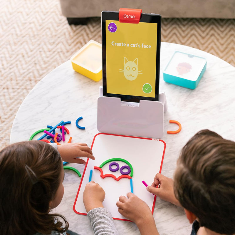 Osmo - Little Genius Starter Kit für Fire-Tablet - 4 Lernspiele - 3-5 Jahre - Buchstaben, Laute, Kre