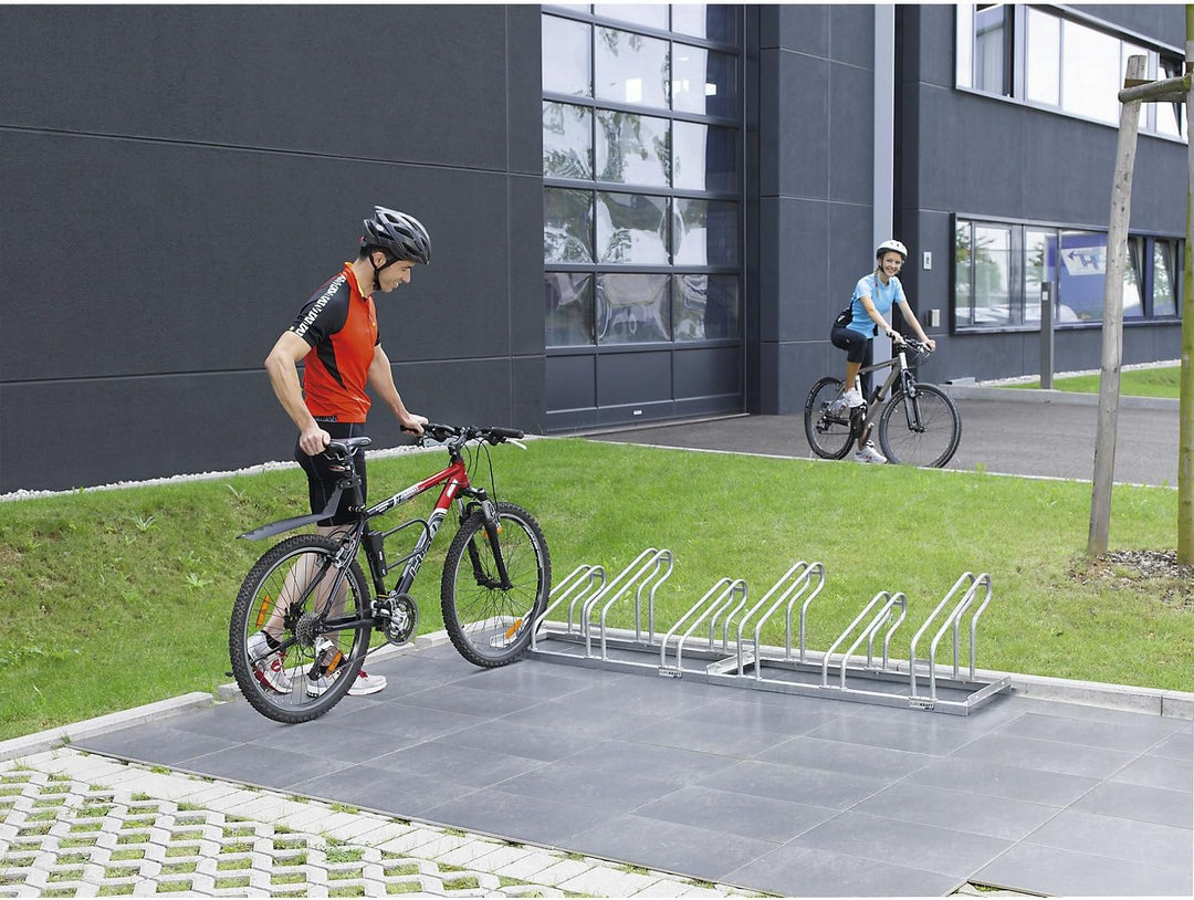 eurokraft | Fahrradständer | Bügel aus 18 mm Stahlrohr | Radeinstellung einseitig | feuerverzinkt |