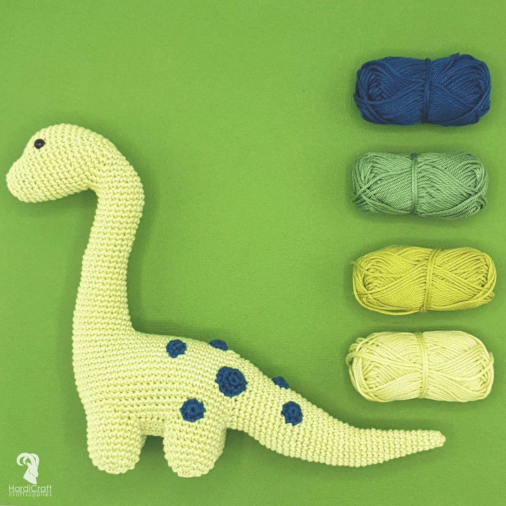 Hardicraft Häkelpaket Häkelset zum selber Machen mit Anleitung und Material für Dino Brontosaurus, 2