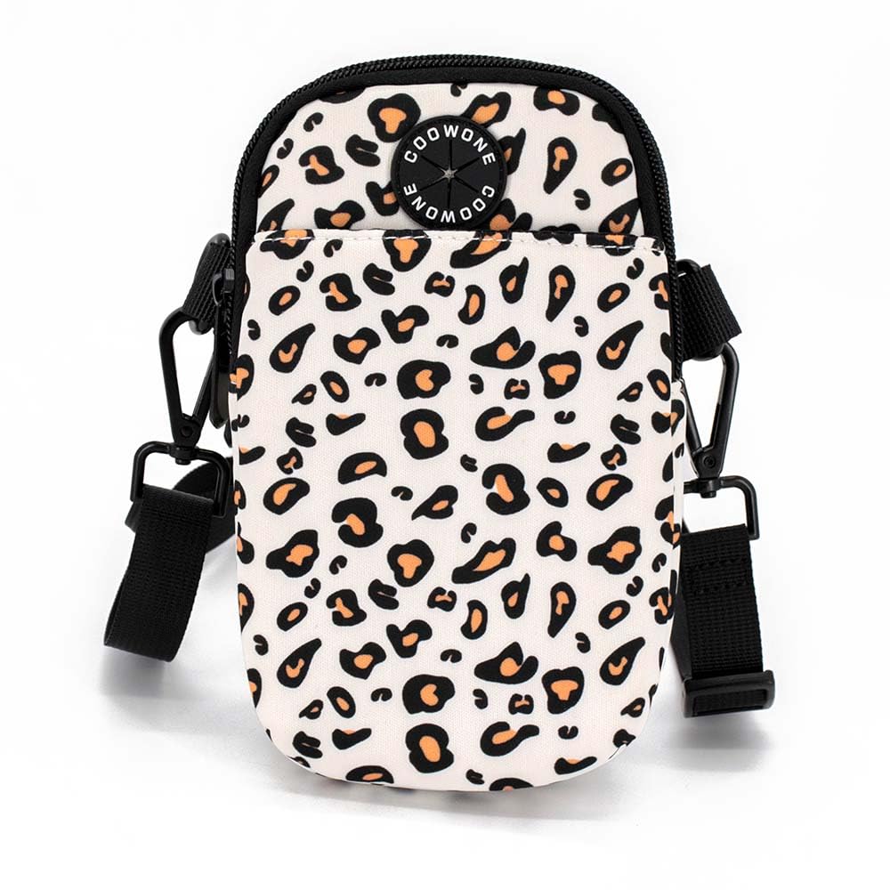 COOWONE Gassi Tasche Hund, Leckerli-Tasche für Hund Gassi gehen, Hund Tasche mit Poop Bag Dispenser,