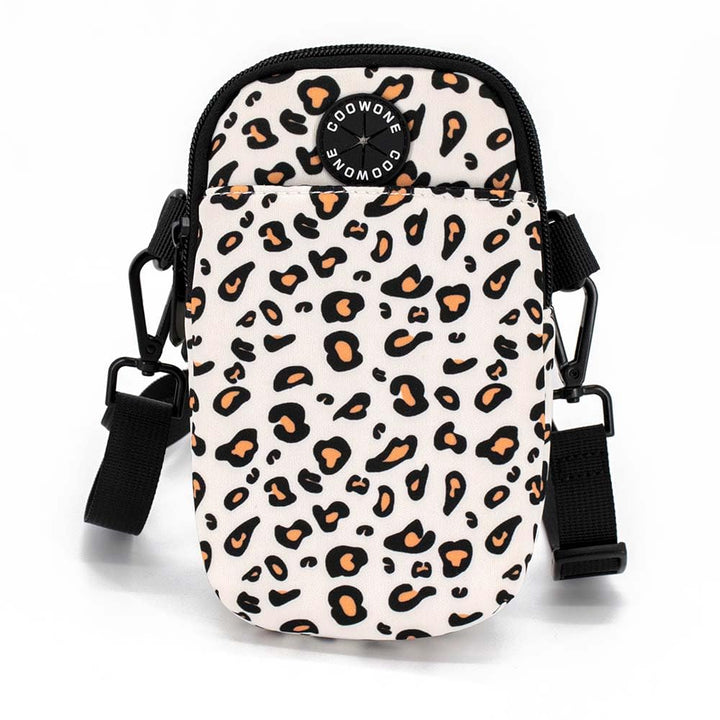 COOWONE Gassi Tasche Hund, Leckerli-Tasche für Hund Gassi gehen, Hund Tasche mit Poop Bag Dispenser,