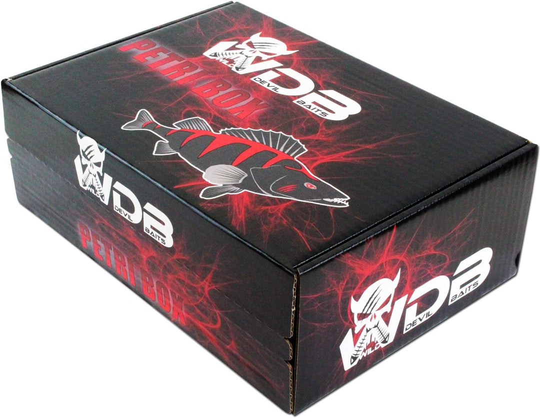 Wild Devil Baits Petri Box Raubfischbox Angelbox Promo Box Geschenk Angeln Angelzubehör