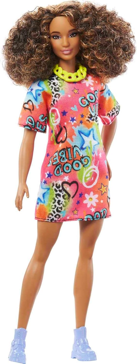 Barbie HPF77 Puppe, Spielzeug für Kinder, lockige, braune Haare, Fashionistas, athletischer Körperba