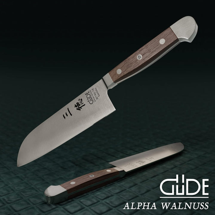 GÜDE Solingen - Santoku Messer geschmiedet, 18 cm, Walnussholz, ALPHA WALNUSS, Doppelkropf, Handmade