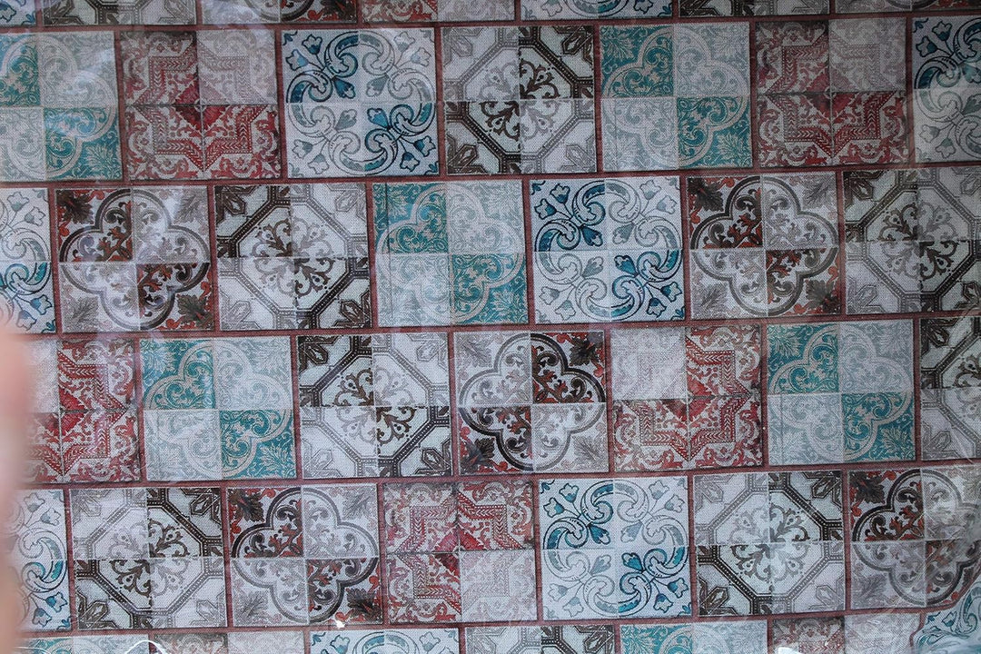 Tablett aus heller Weide mit Futter orientalisches Mosaik