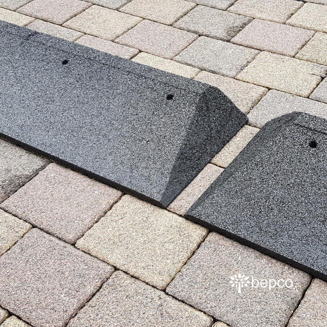 Bordsteinrampe 40-100 mm aus Gummifasern - Auffahrrampe - Türschwellenrampe mit eingelagerten U-Sche
