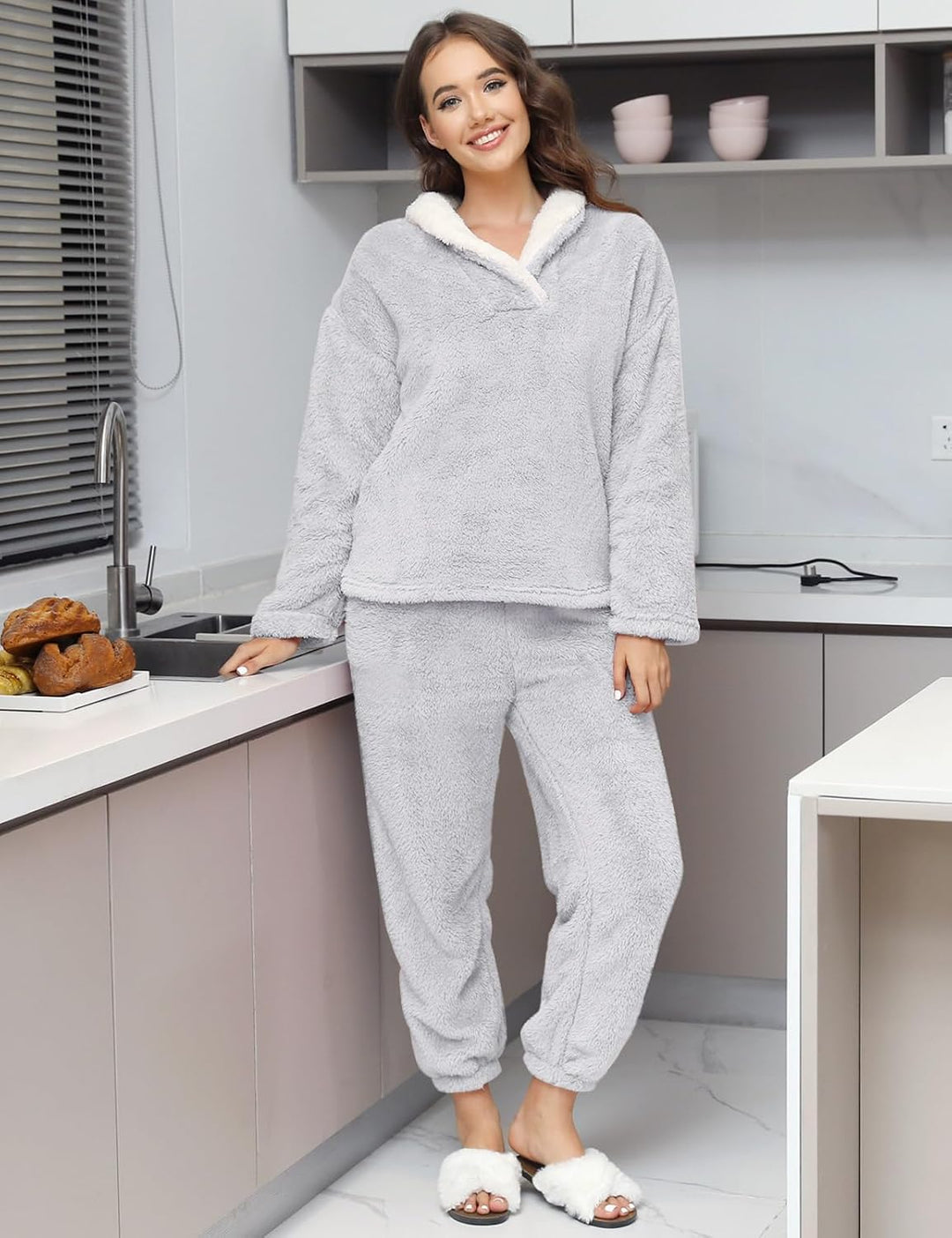 TOMEEK Schlafanzug Damen Winter Thermo Pyjama Set Langarm Fleece Nachtwäsche Set Weicher Warmer Heim